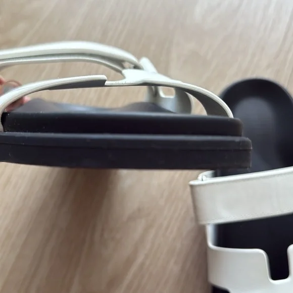 Hermes White and Black Chypre Sandals 38.5 - Picture 6 of 9